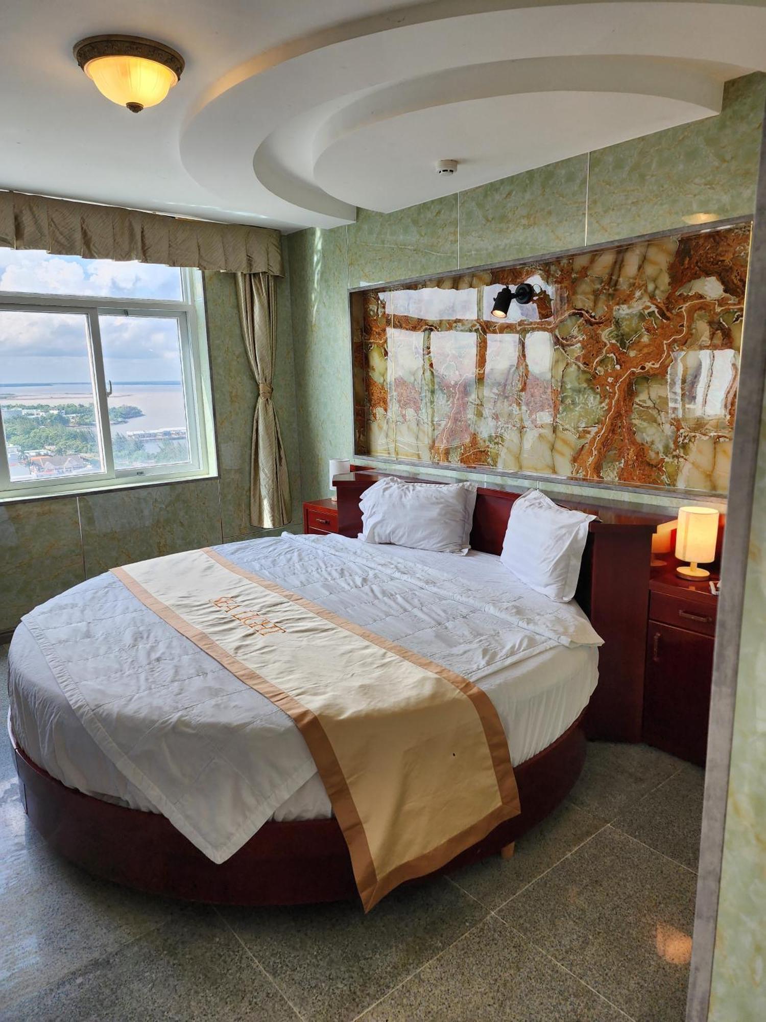 Sea Light Hotel Rạch Giá Eksteriør bilde